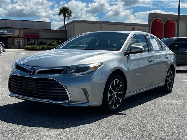 2018 Toyota Avalon XLE