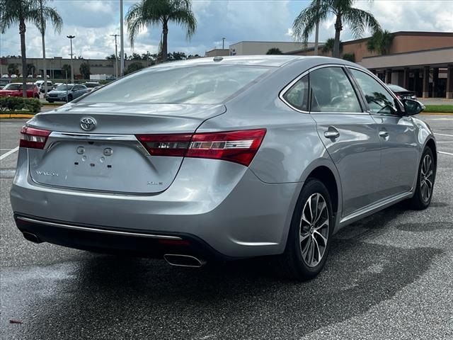 2018 Toyota Avalon XLE