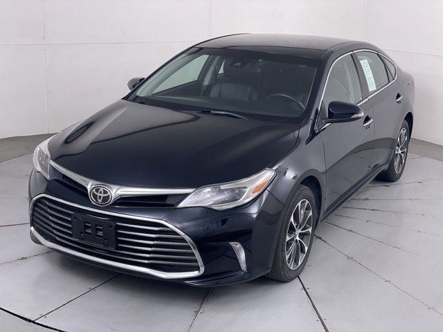 2018 Toyota Avalon XLE