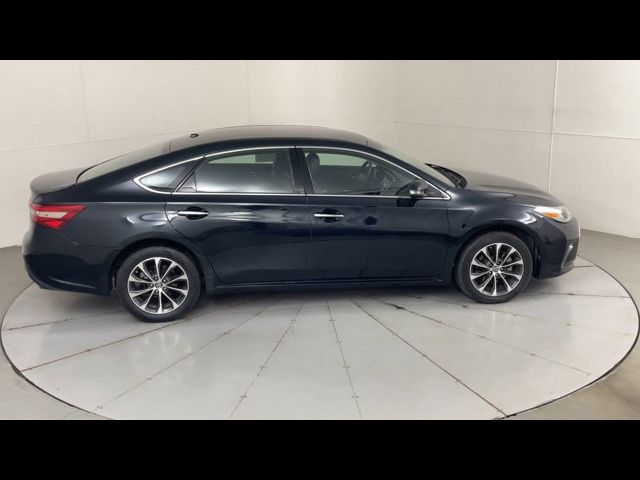 2018 Toyota Avalon XLE