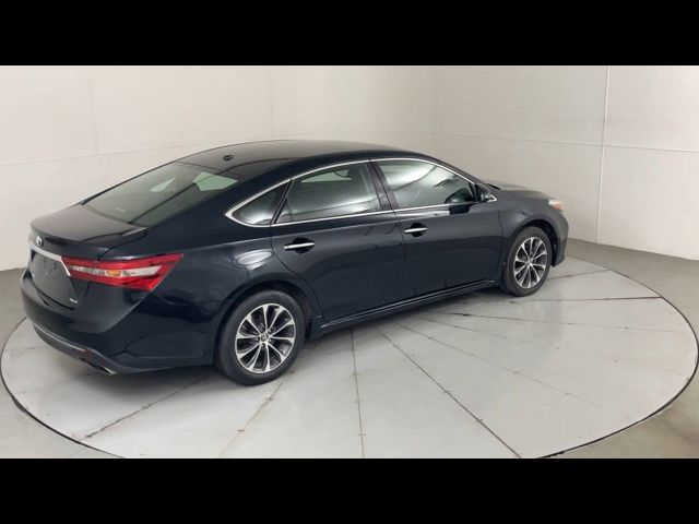 2018 Toyota Avalon XLE