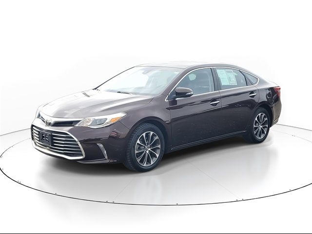 2018 Toyota Avalon XLE