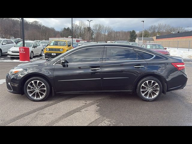 2018 Toyota Avalon XLE