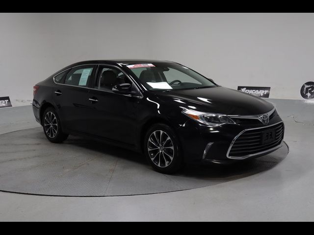 2018 Toyota Avalon XLE