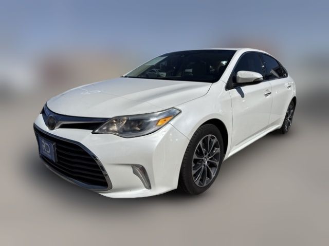 2018 Toyota Avalon XLE