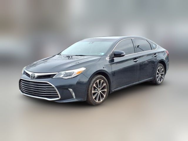 2018 Toyota Avalon XLE