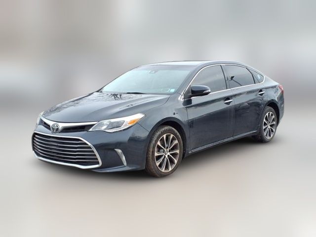 2018 Toyota Avalon XLE