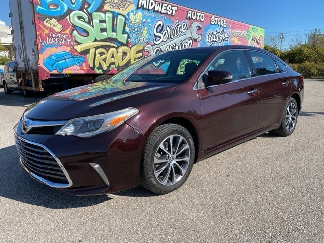 2018 Toyota Avalon XLE