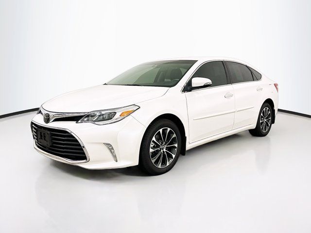 2018 Toyota Avalon XLE