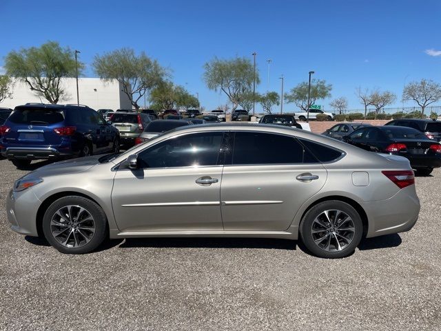 2018 Toyota Avalon XLE