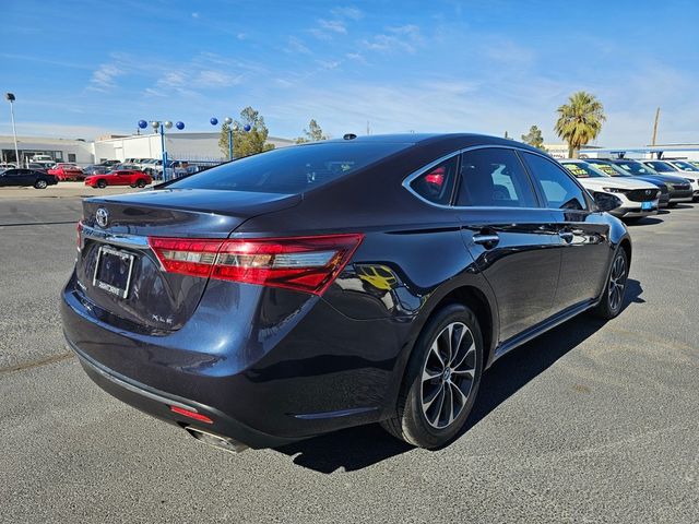 2018 Toyota Avalon XLE