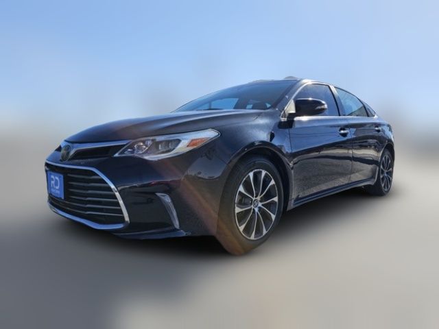 2018 Toyota Avalon XLE