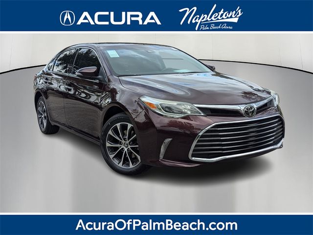 2018 Toyota Avalon XLE