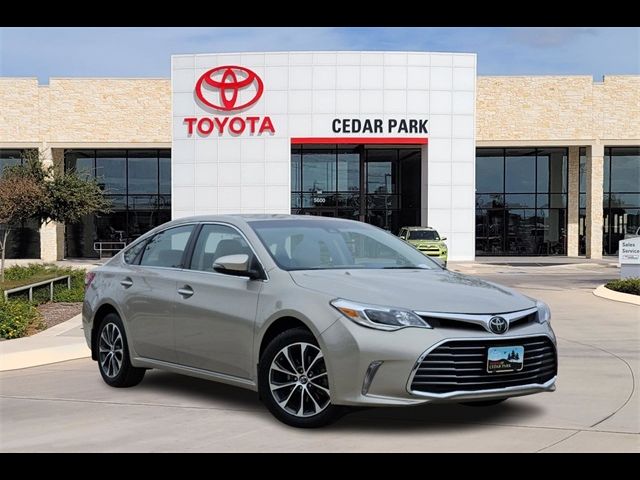 2018 Toyota Avalon XLE