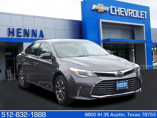 2018 Toyota Avalon XLE