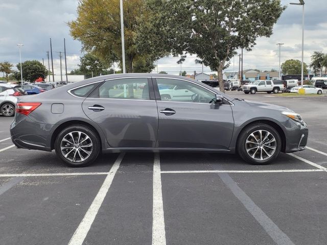 2018 Toyota Avalon XLE