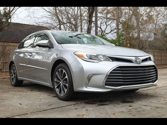 2018 Toyota Avalon XLE