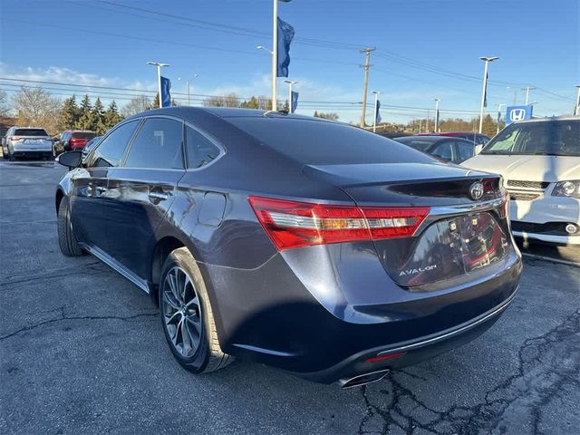 2018 Toyota Avalon XLE