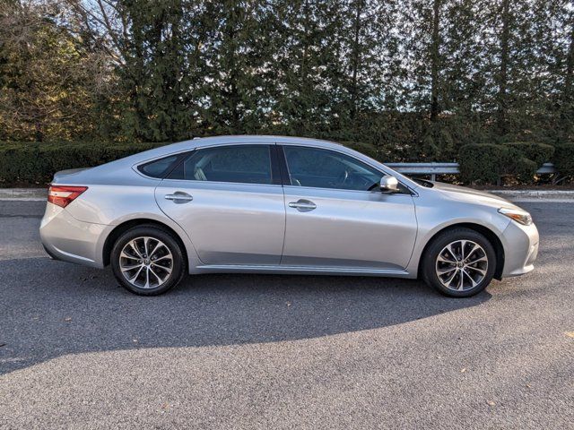 2018 Toyota Avalon XLE