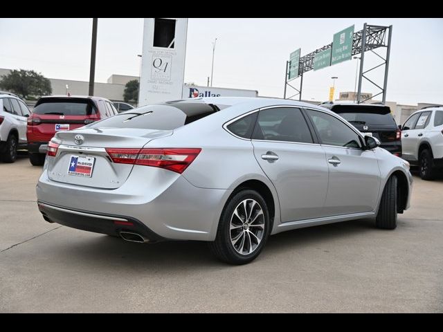 2018 Toyota Avalon XLE