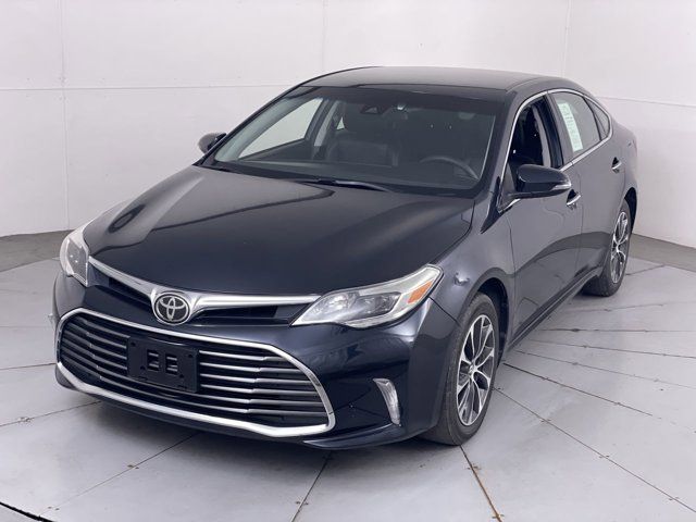 2018 Toyota Avalon XLE