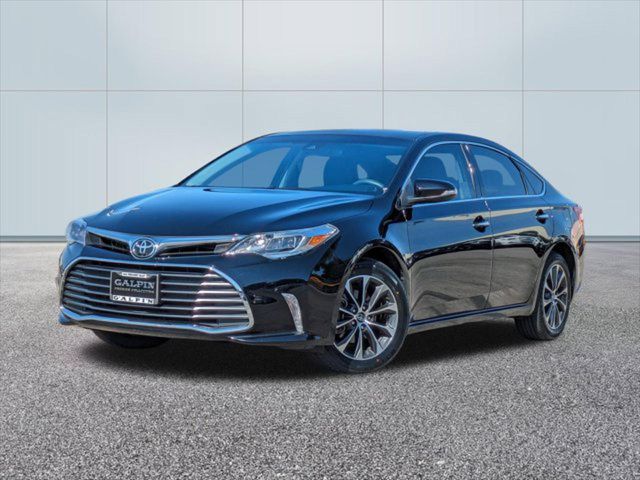 2018 Toyota Avalon XLE