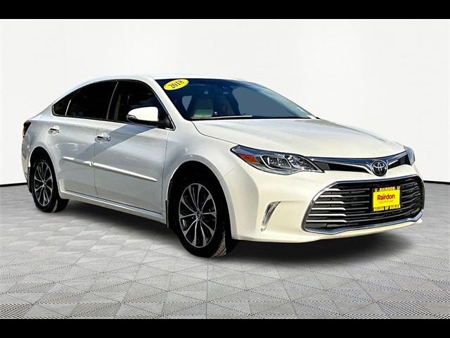 2018 Toyota Avalon XLE