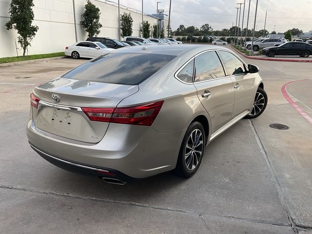 2018 Toyota Avalon XLE Plus