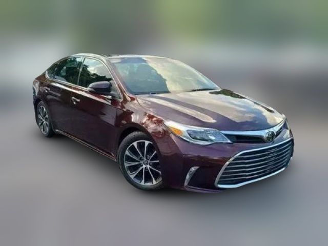 2018 Toyota Avalon XLE