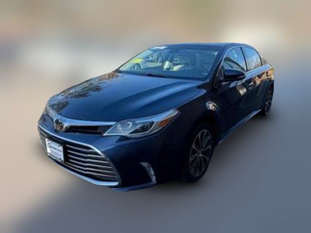 2018 Toyota Avalon XLE