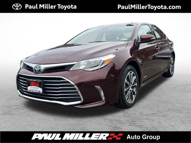 2018 Toyota Avalon Hybrid XLE Premium