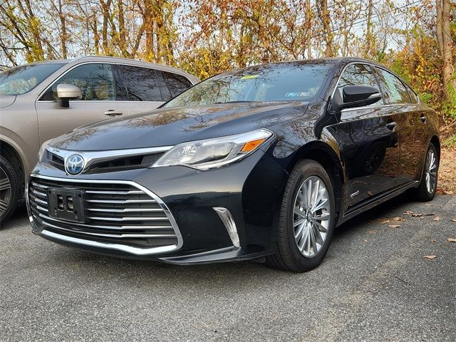 2018 Toyota Avalon Hybrid Limited