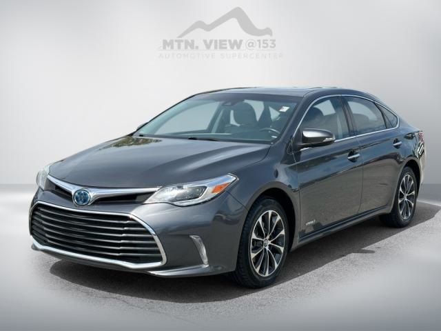 2018 Toyota Avalon Hybrid Limited