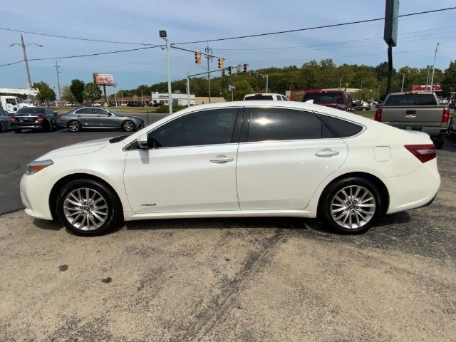 2018 Toyota Avalon Hybrid Limited