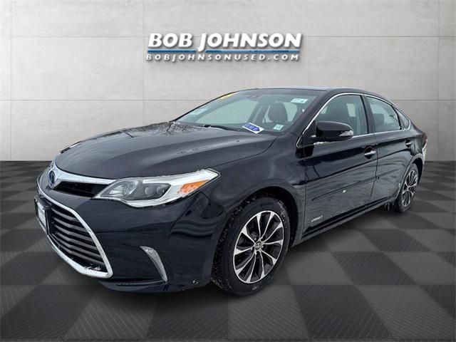 2018 Toyota Avalon Hybrid XLE Plus