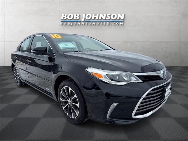 2018 Toyota Avalon Hybrid XLE Plus