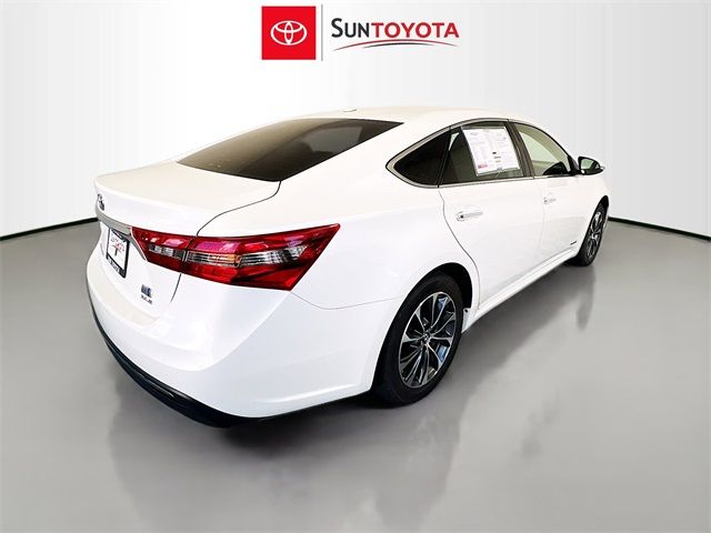 2018 Toyota Avalon Hybrid XLE Plus