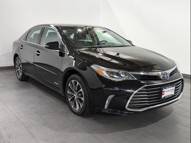 2018 Toyota Avalon Hybrid XLE Premium