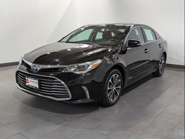 2018 Toyota Avalon Hybrid XLE Premium