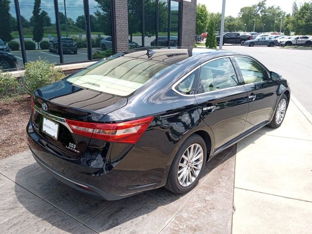 2018 Toyota Avalon Hybrid XLE Premium