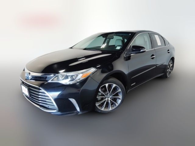 2018 Toyota Avalon Hybrid XLE Premium