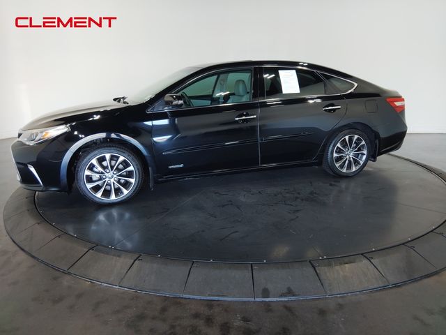 2018 Toyota Avalon Hybrid XLE Premium