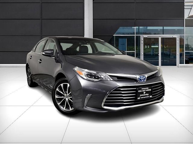 2018 Toyota Avalon Hybrid XLE Premium