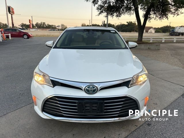 2018 Toyota Avalon Hybrid XLE Premium