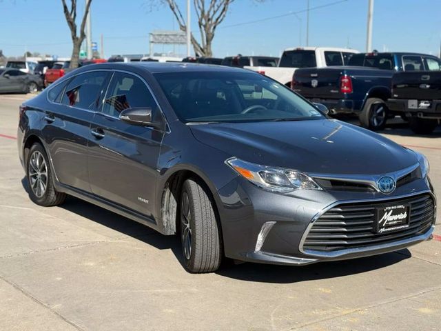 2018 Toyota Avalon Hybrid XLE Premium