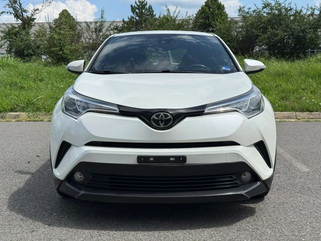 2018 Toyota C-HR XLE Premium