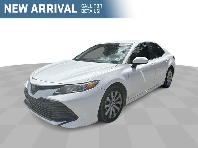 2018 Toyota Camry LE