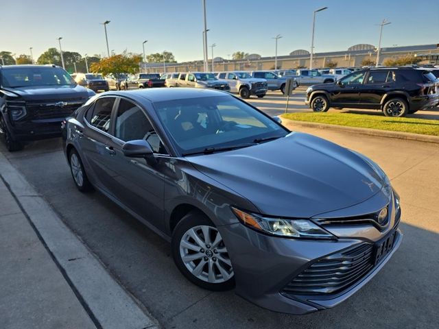 2018 Toyota Camry LE