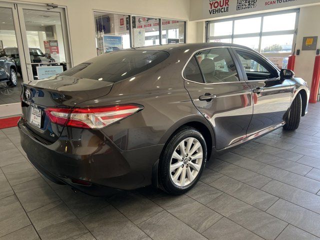 2018 Toyota Camry LE