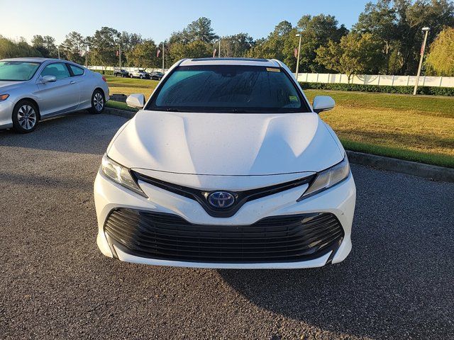 2018 Toyota Camry Hybrid LE